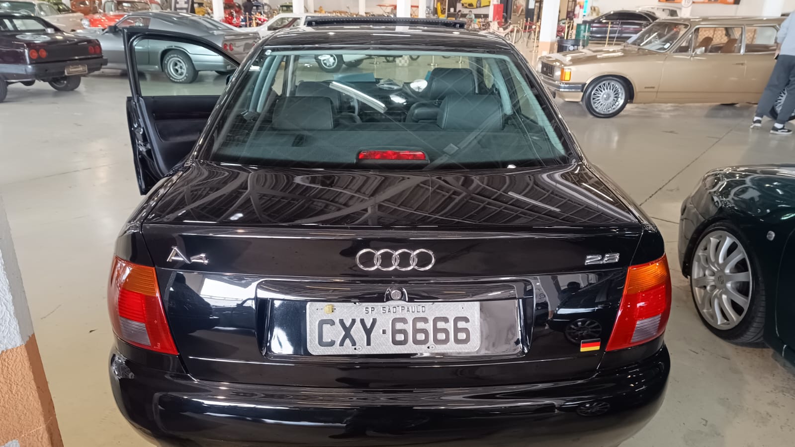 Audi A4 - Miniatura 2