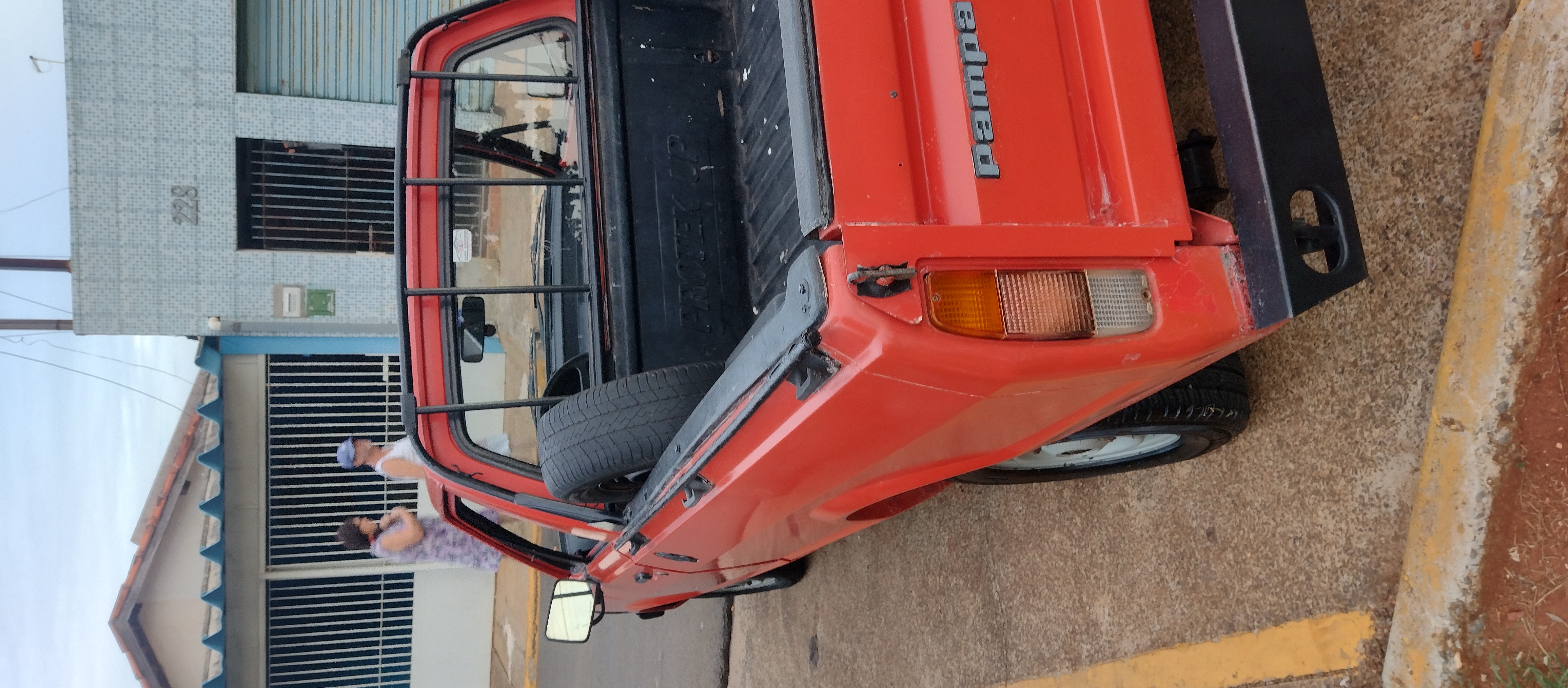 Pampa L 1.6 AP - Miniatura 4